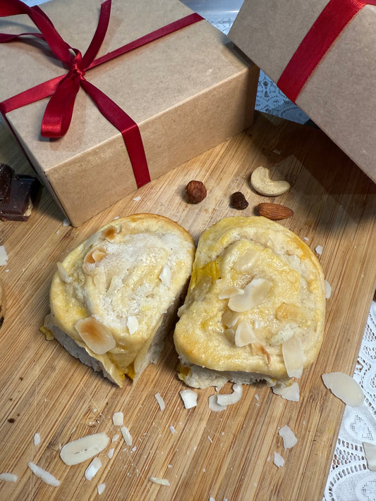 ✨édition janvier ✨ 2 roulés frangipane  façon CINNAMONROLLS 💫